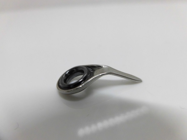 ステンレスSiC 両足ガイド／PLDBSG